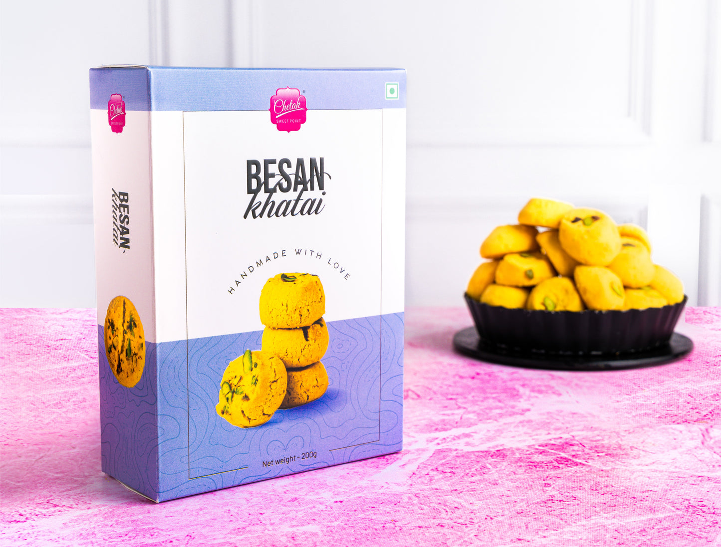 Besan Khatai